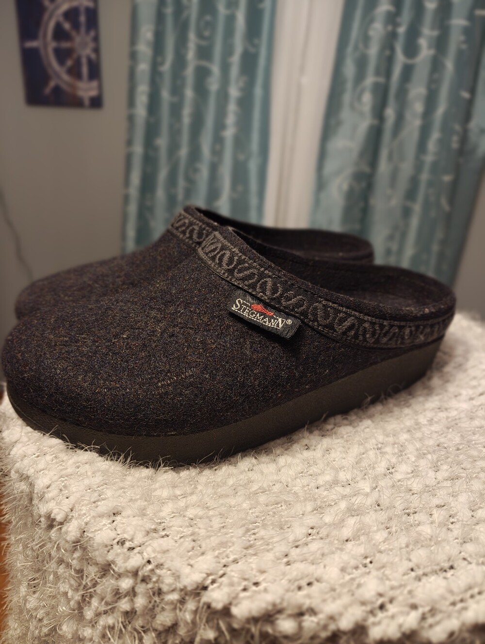 Stegmann Women's Wool Clogs Poly Sole Teak Size 6.5 EUC Like New